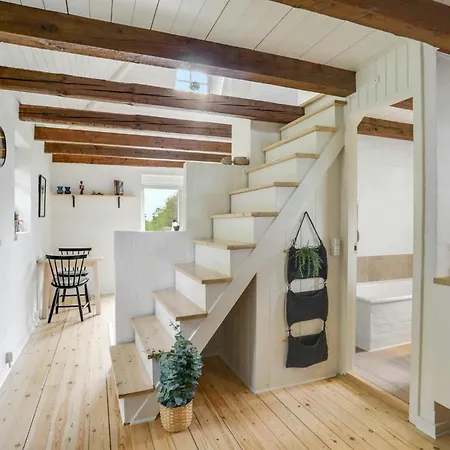 Sheena's In The Heart Of Hammer Bakker * Vodskov