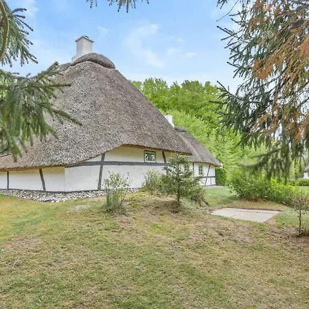 בית נופש Sheena's In The Heart Of Hammer Bakker